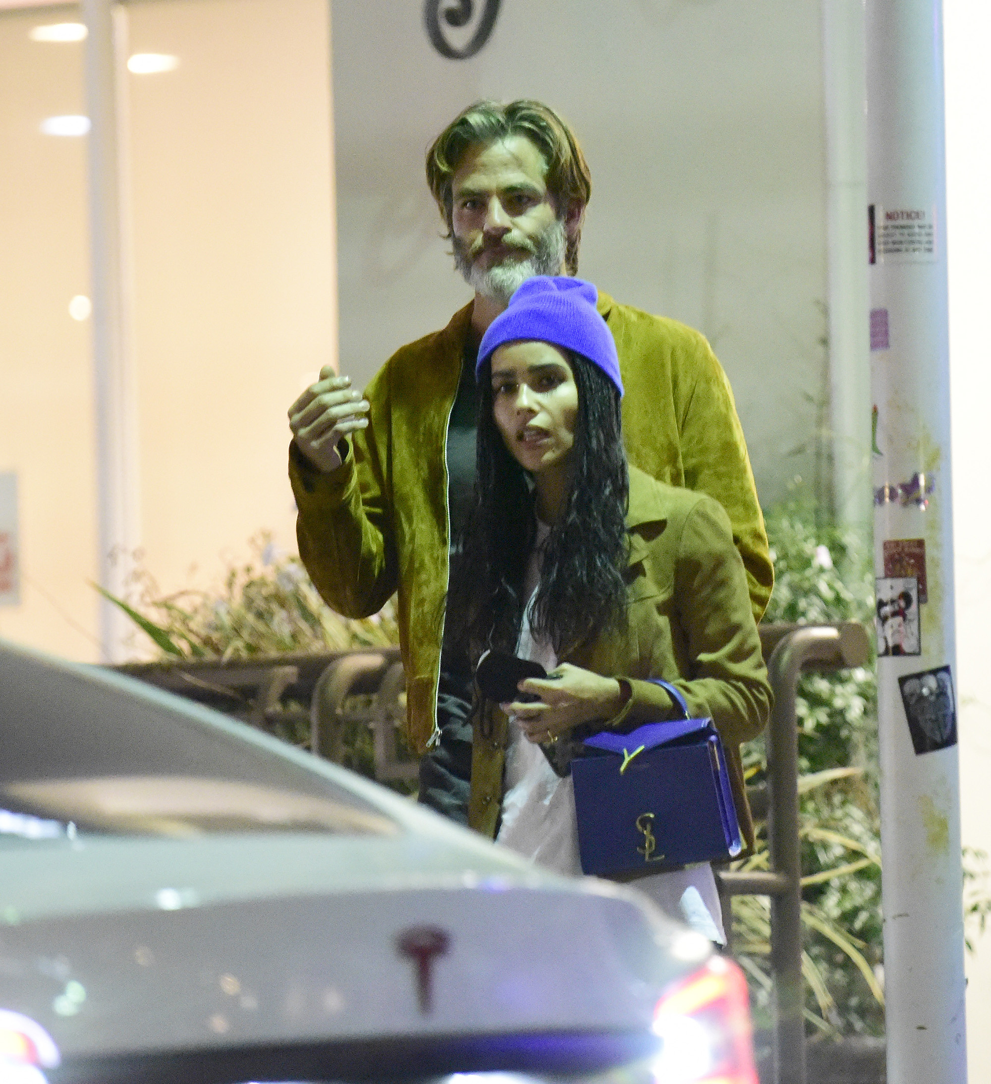 Chris Pine and Zoe Kravitz