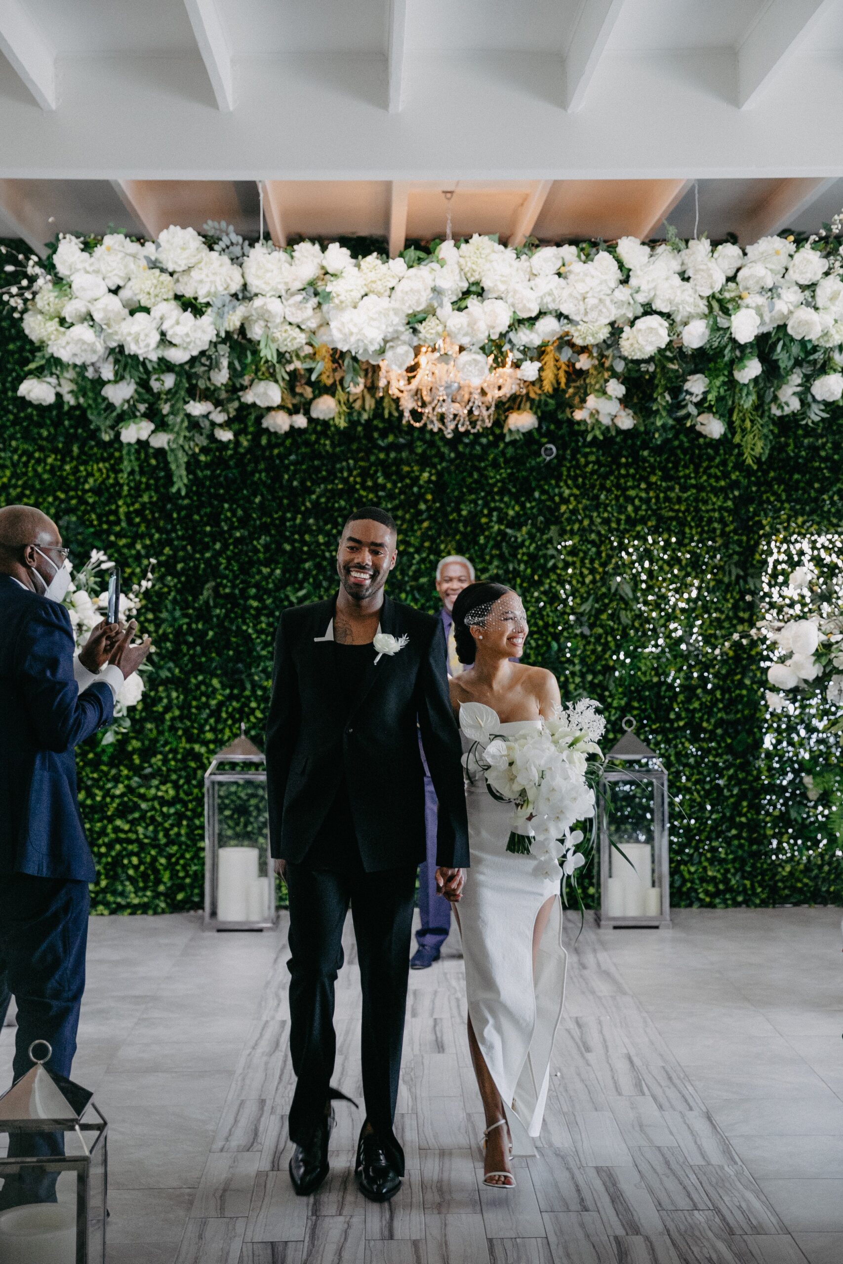 Class and Simplicity Reigned Supreme at This Los Angeles Wedding